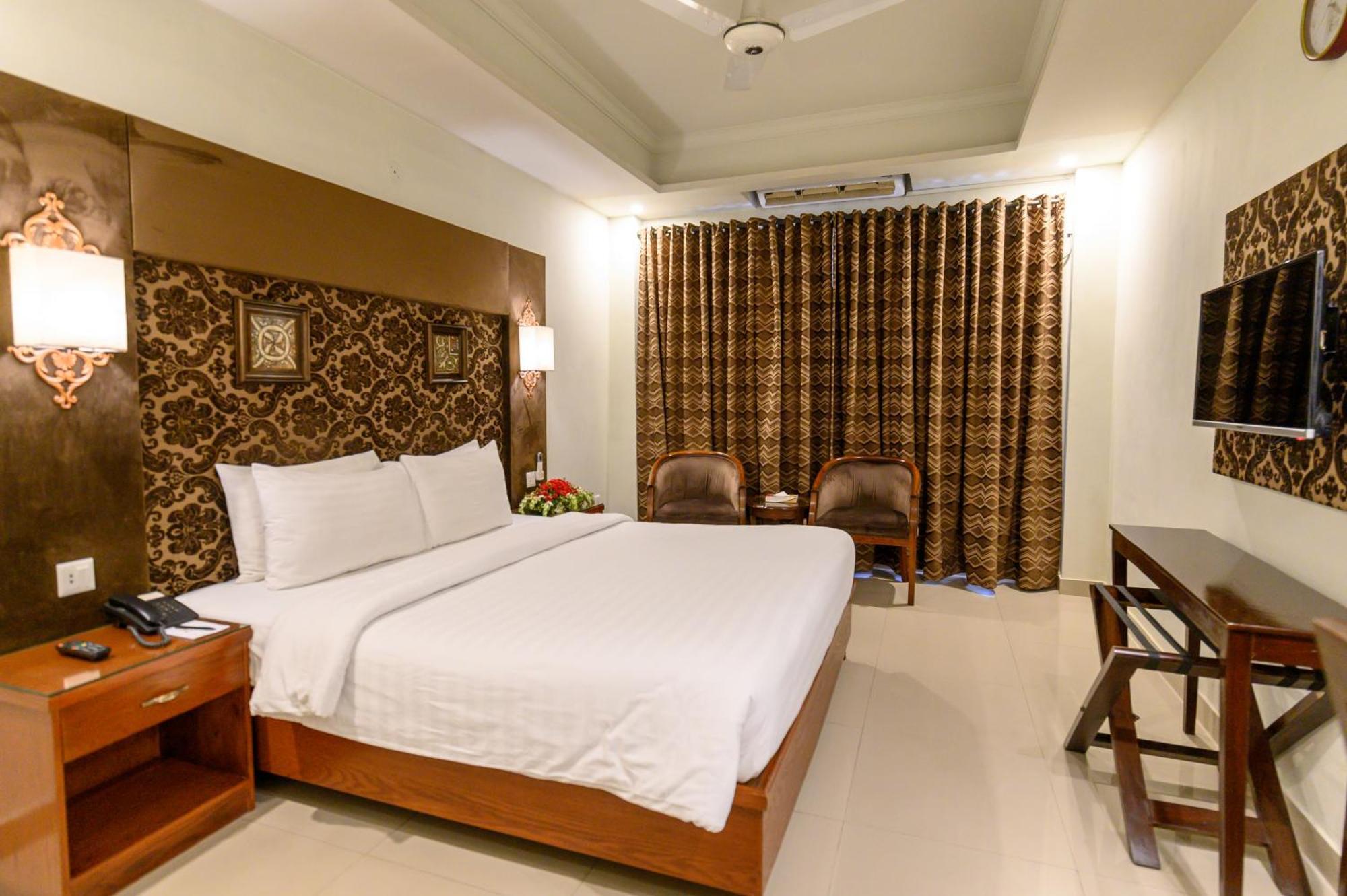 Hotel One Jinnah, Islamabad Exterior photo